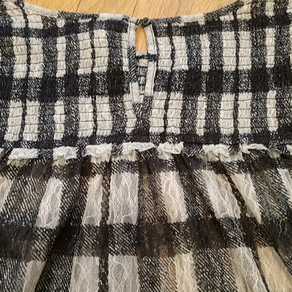 Anthropologie Top - Picture 4 of 4